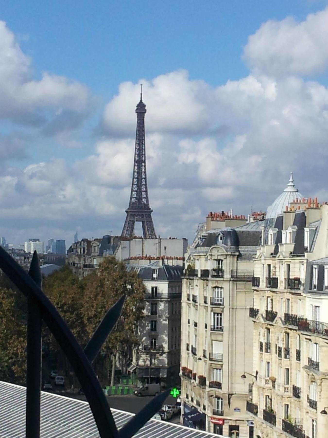 Residence Paris Eiffel Esterno foto