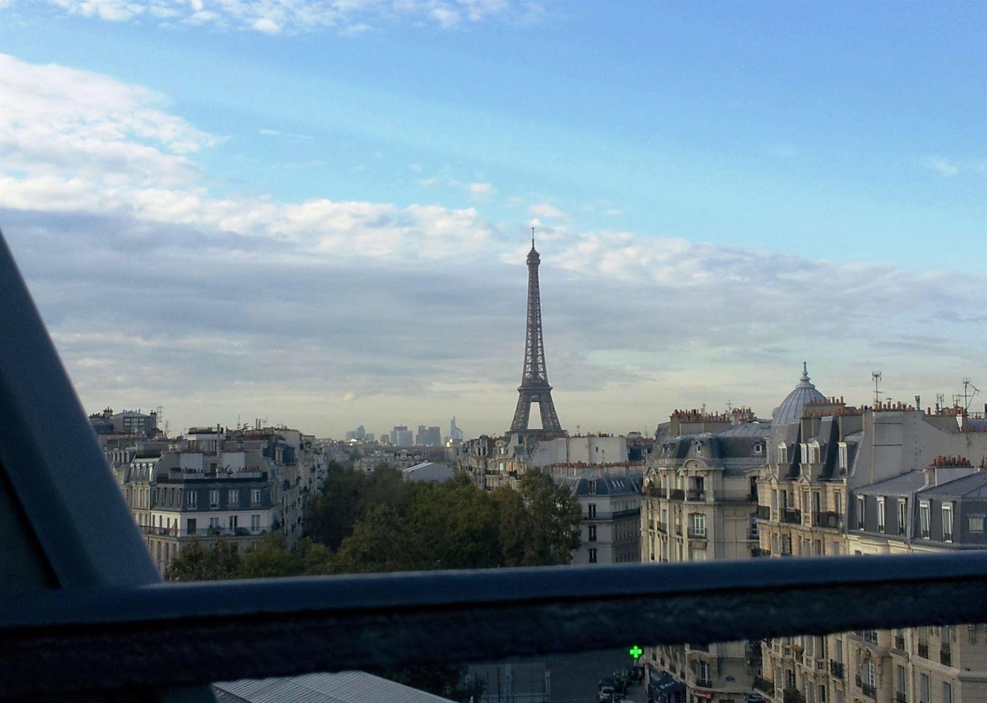Residence Paris Eiffel Esterno foto